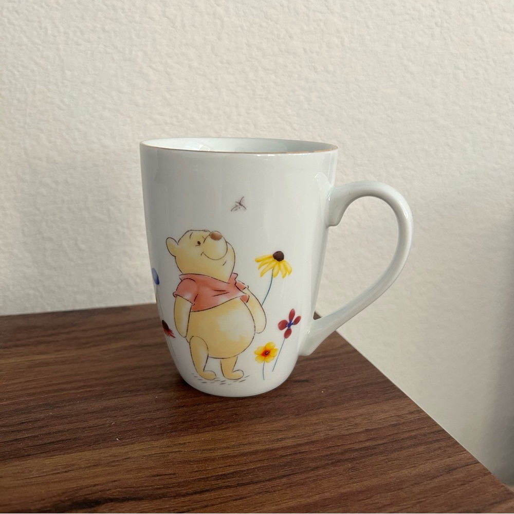 Winnie the Pooh Floral Mug